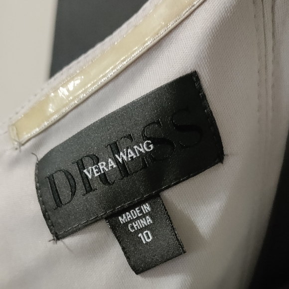 Dress - Picture 3 of 5